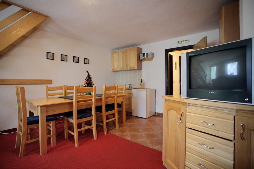 Apartments Bellamonte Vlasic Exterior photo